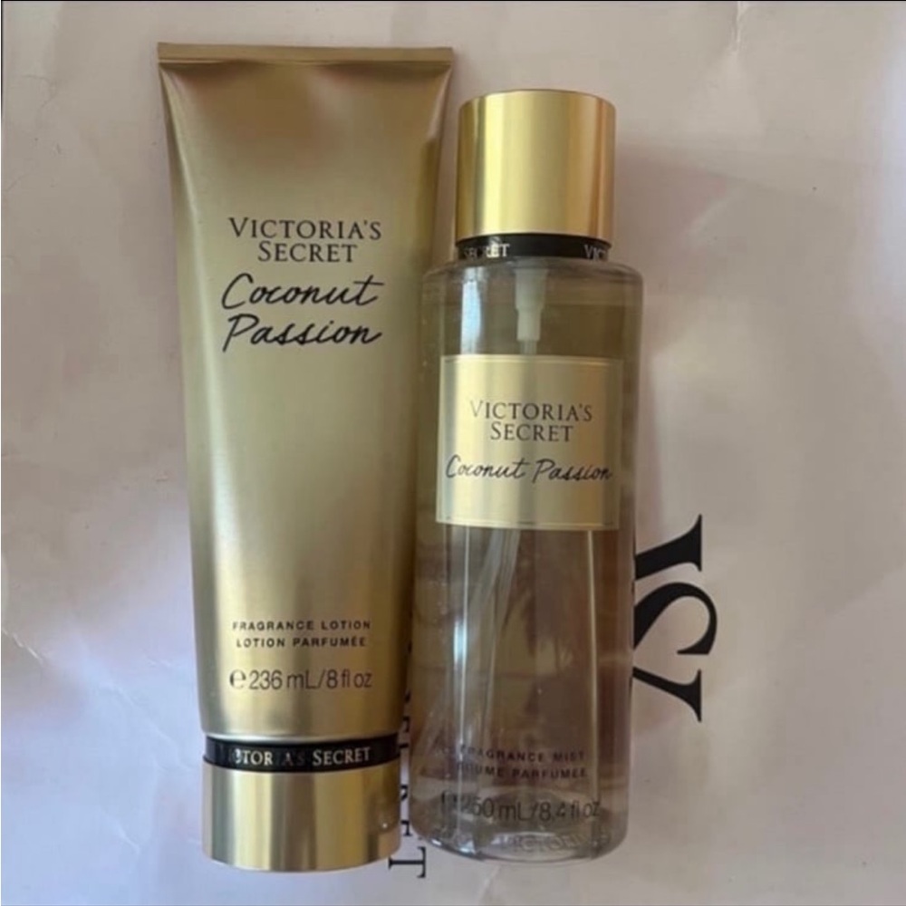 Victoria’s Secret Coconut Passion Body Mist Lotion Set